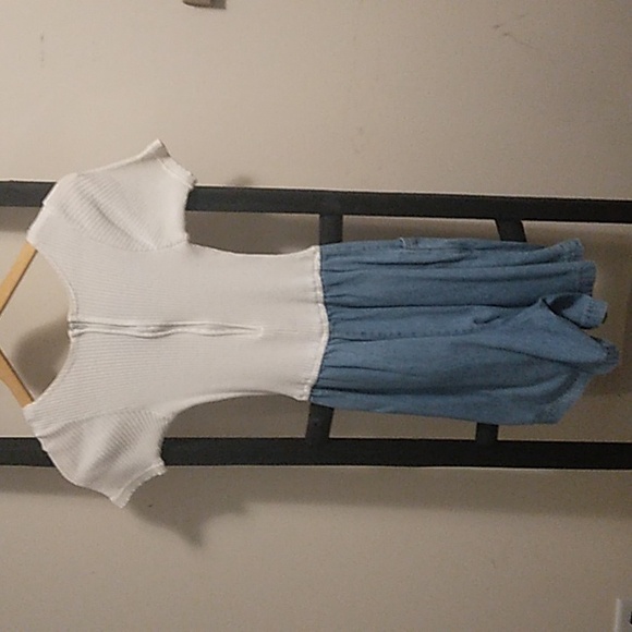 Women's Studio Ease One Piece Short Outfit - Picture 2 of 11